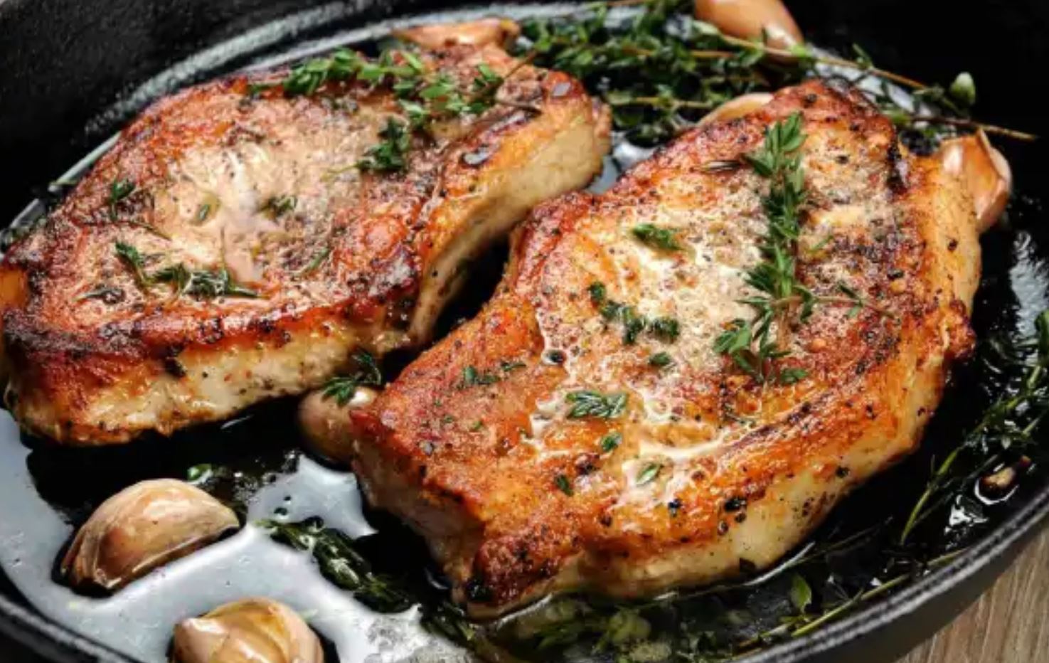 Mouthwatering Wednesday: Garlic Butter Pork Chops - Bayou Beat News